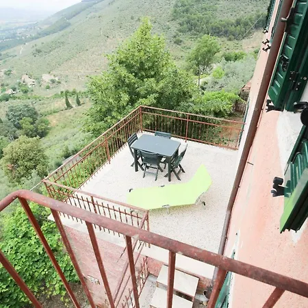 Nyaraló Rurale Nei Pressi Castello *