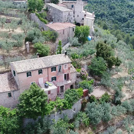 Rurale Nei Pressi Castello Nyaraló Campello sul Clitunno