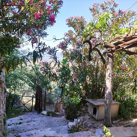 Hébergement de vacances Rurale Nei Pressi Castello *